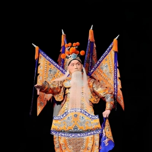 黑金如意突发错版传闻，节后首日暴涨一倍有余